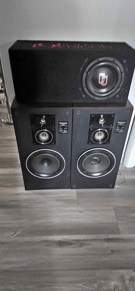 Technics Speaker