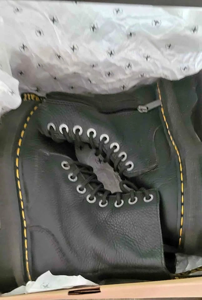 Dr Martens Combat Boots