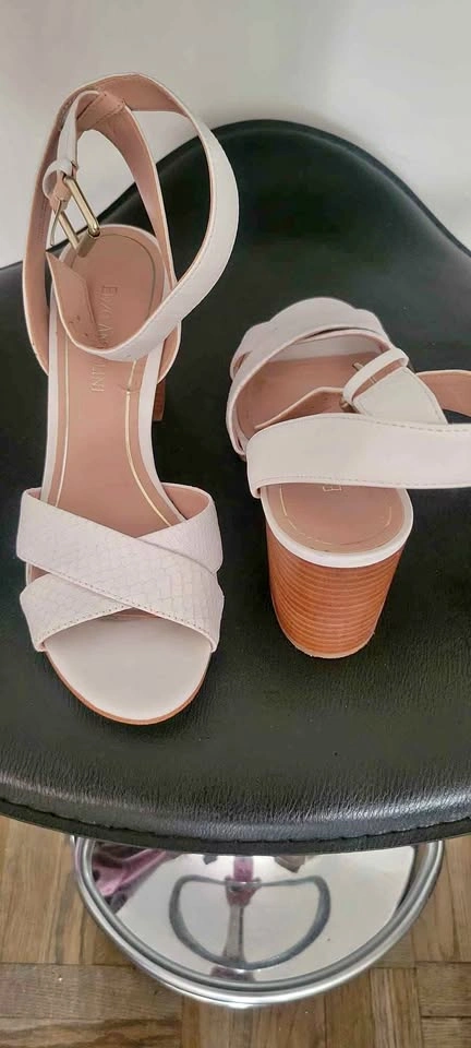 Nine West