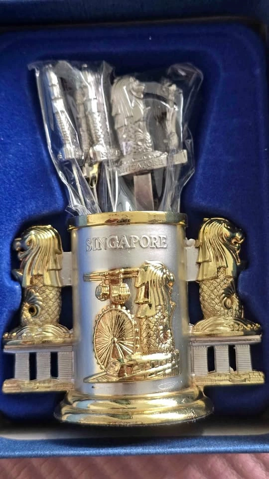Singapore Merlion Souvenir Fork Set