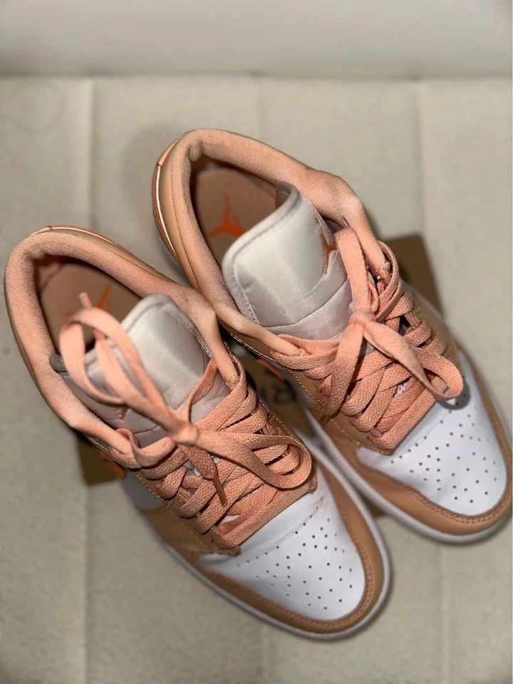 Air Jordan 1 Low W - photo 4