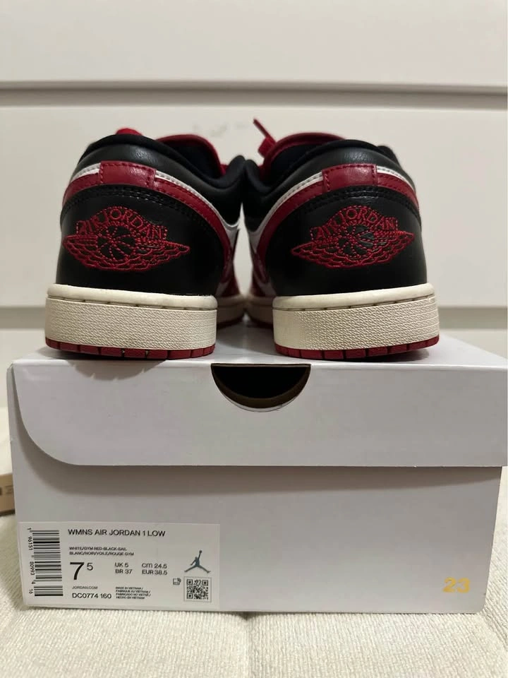 Air Jordan 1 Low W - photo 4