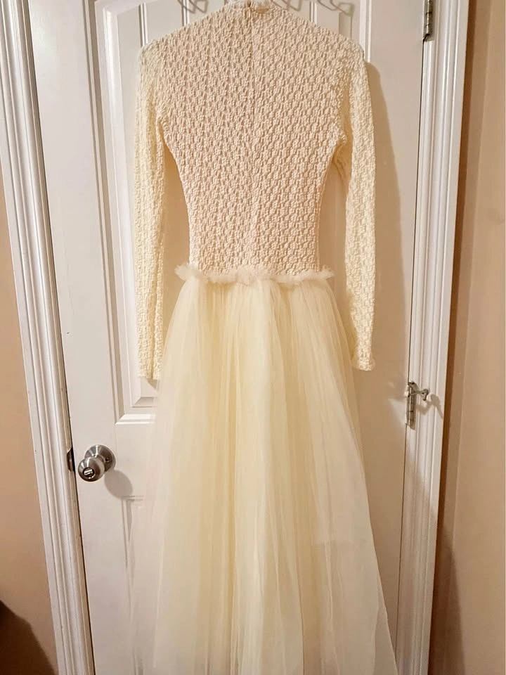 Gorgeous bridal dress