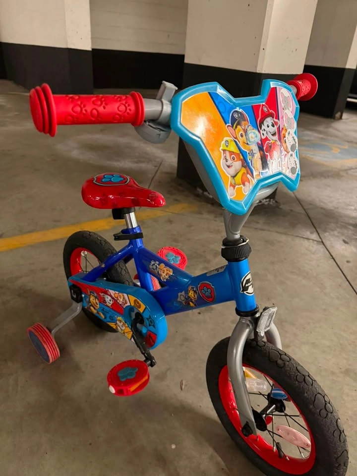 Huffy Paw Patrol 12-inch Kids' Bike with Training Wheels - photo 3