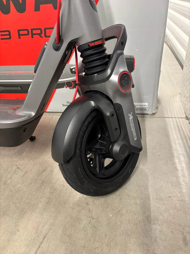 LIKE NEW Segway F3 Pro Electric Scooter - $750! - photo 2