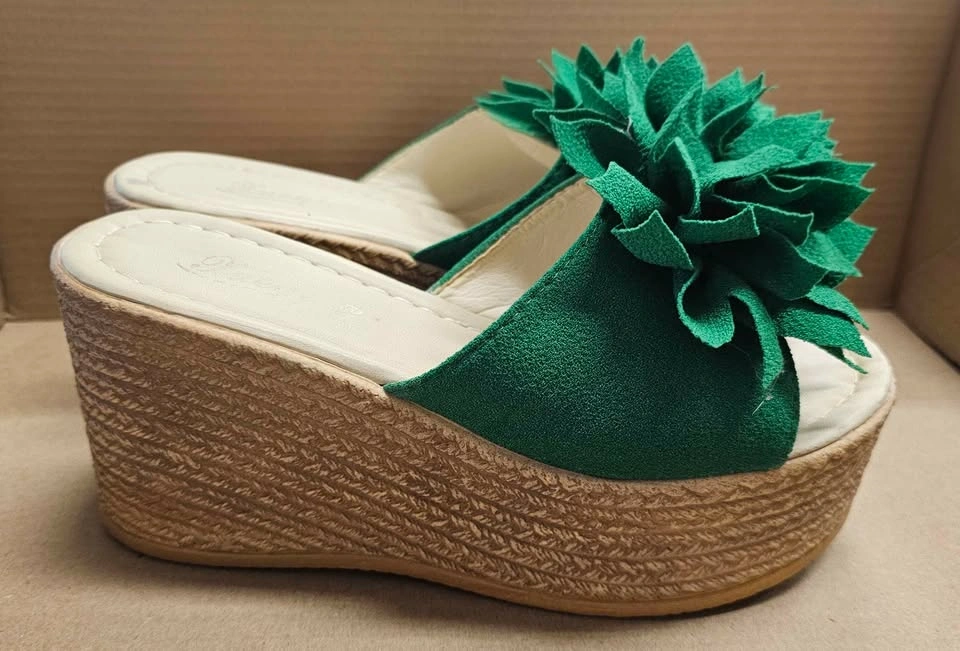 Vibrant Emerald Green Floral Espadrille Wedge Slide Sandals - photo 3