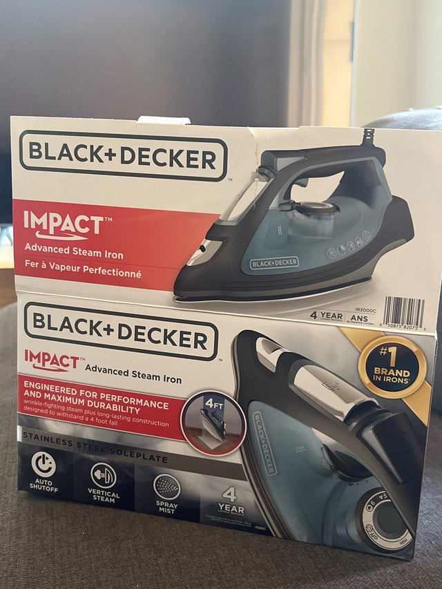 Black+Decker Impact Advanced Steam Iron