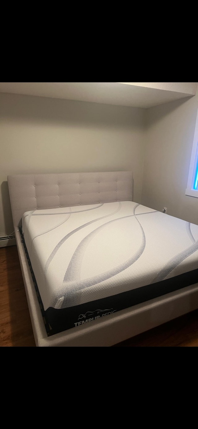 Tempur-Pedic king mattress - photo 4