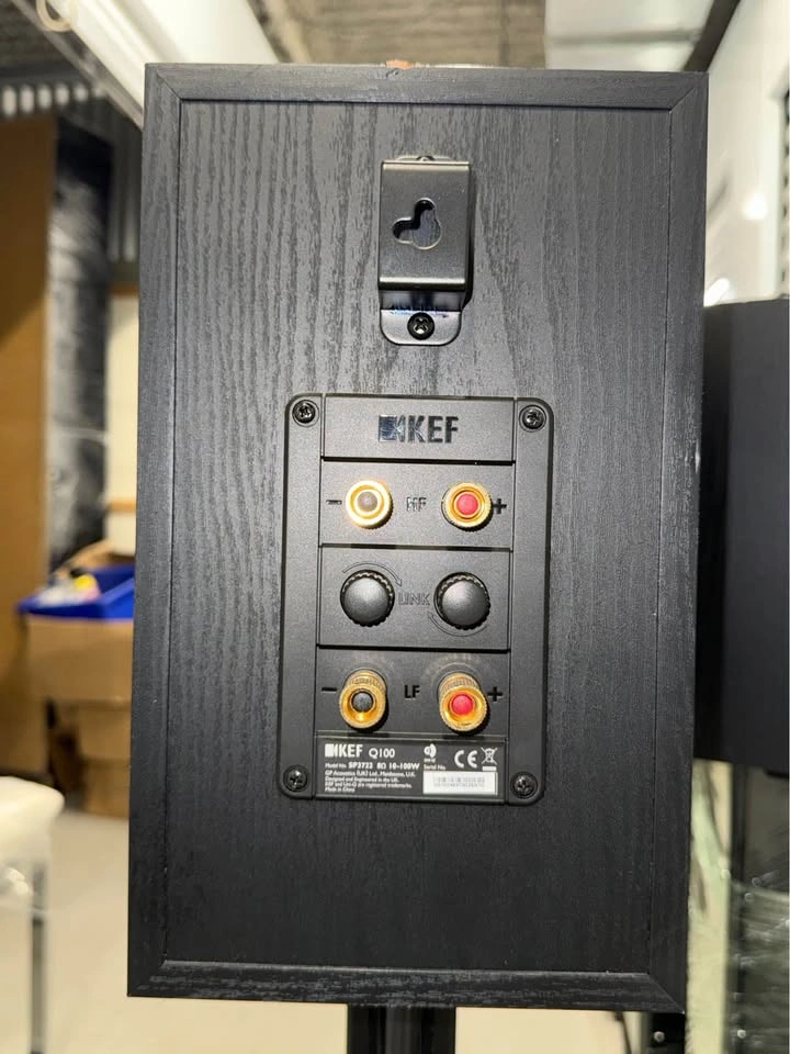 KEF 5.1 Home Theatre Speaker System – Like New - photo 4