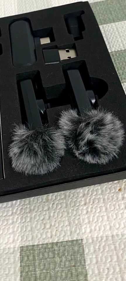 Wireless Lavalier Microphone for iPhone/iPad/Android - photo 3