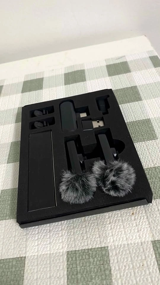 Wireless Lavalier Microphone for iPhone/iPad/Android - photo 5