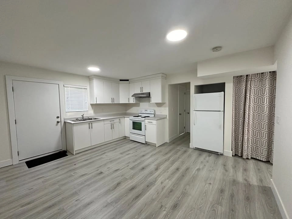 2 Beds 1 Bath - House