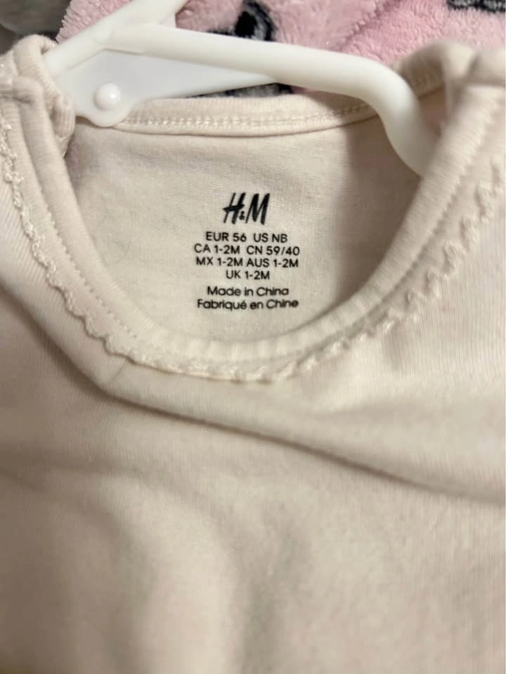 H&M Newborn Dress - photo 3