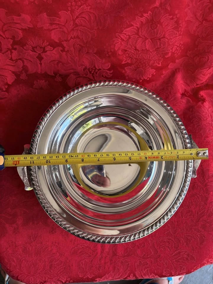 Wm. Rogers Silverplate Covered Casserole Dish - photo 4