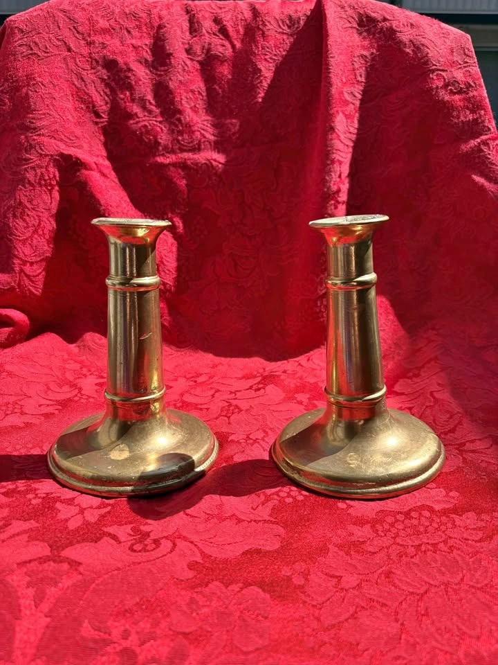 Vintage Old Country Design Brass Candlesticks set of 2