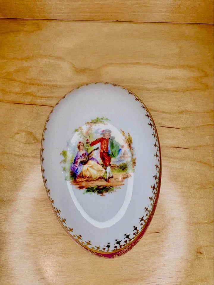 Antique Ilmenau Porcelain Egg Trinket Box c.1905-1929 - photo 2