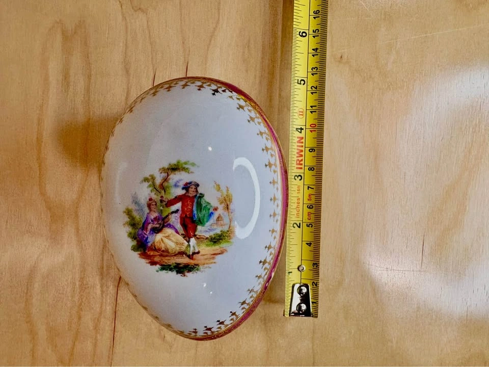 Antique Ilmenau Porcelain Egg Trinket Box c.1905-1929 - photo 4