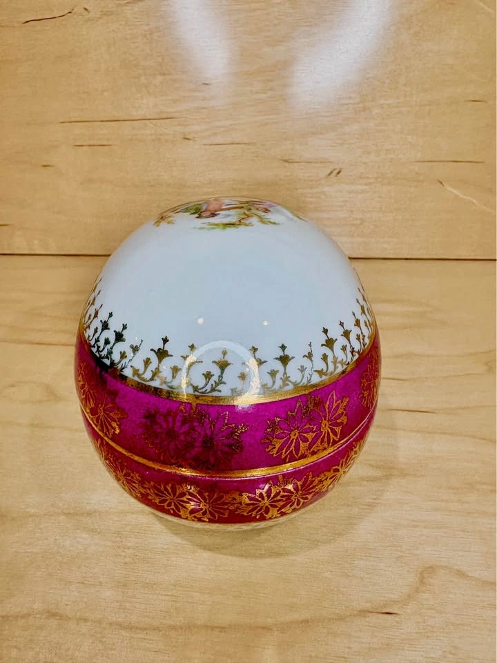 Antique Ilmenau Porcelain Egg Trinket Box c.1905-1929 - photo 5