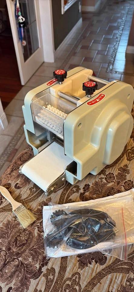 commercial automatic dumpling machine
