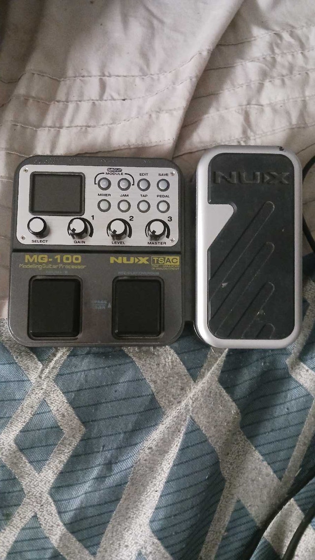 NUX MG-100 Modeling Guitar Processor