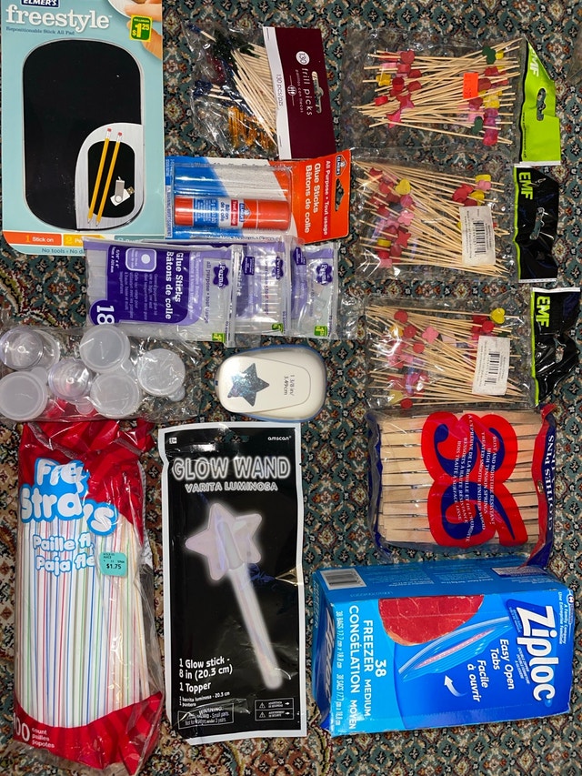 Party Supplies Lot and Craft Materials Lot - photo 3
