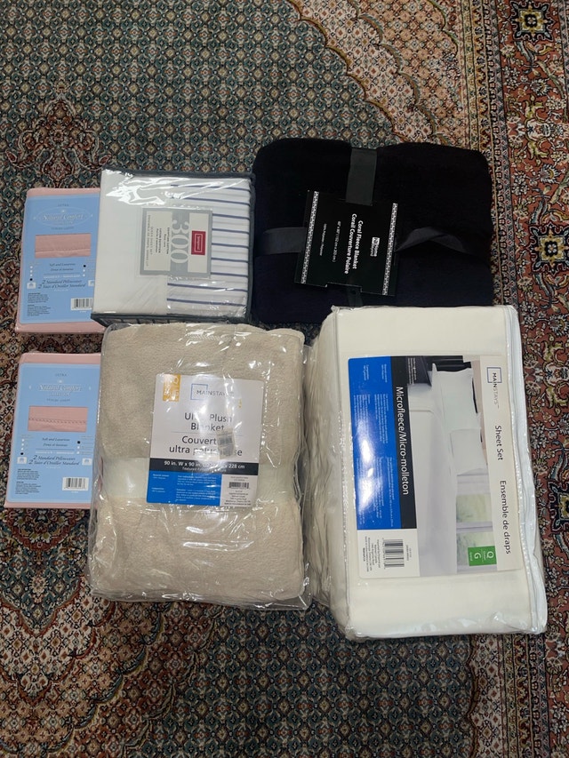 Bedding Bundle: Queen (NEW)
