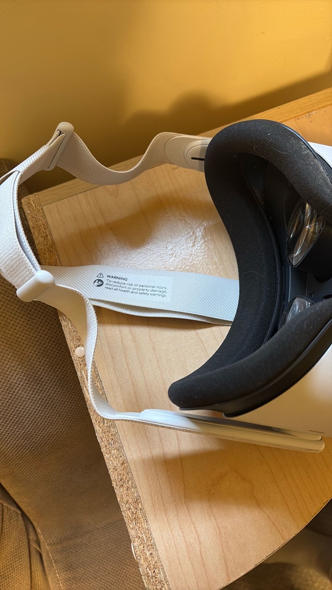 Meta quest 2 vr headset - photo 3