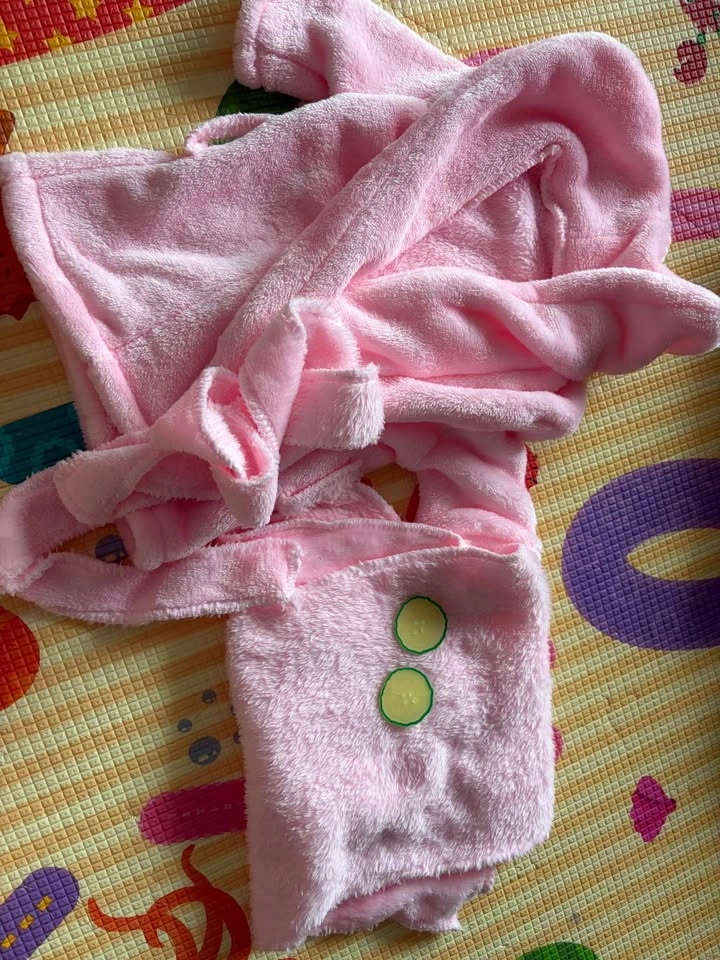 Pink Newborn Photography Bathrobe Set - photo 2