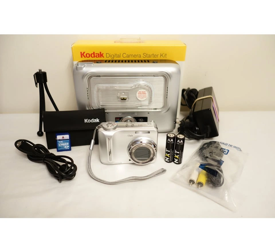 Kodak EasyShare C875 8MP Digital Camera & Photo Printer Bundle