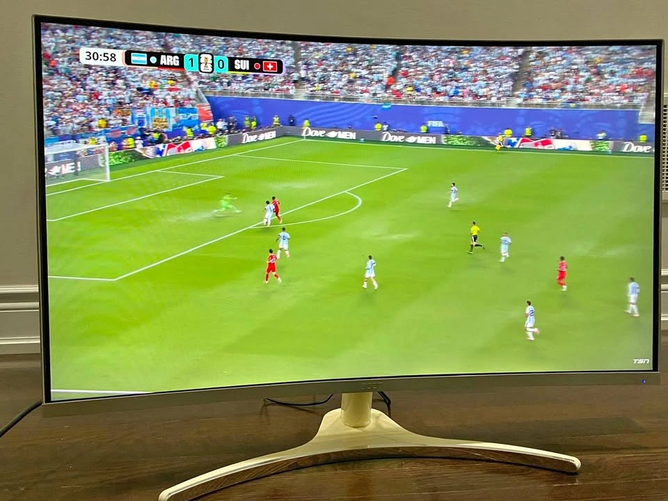 Rare Find: Fully White 32" Acer Curved Monitor