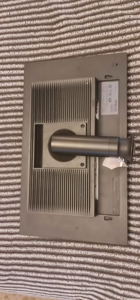 Samsung 20" Screen (Brand New) - photo 2