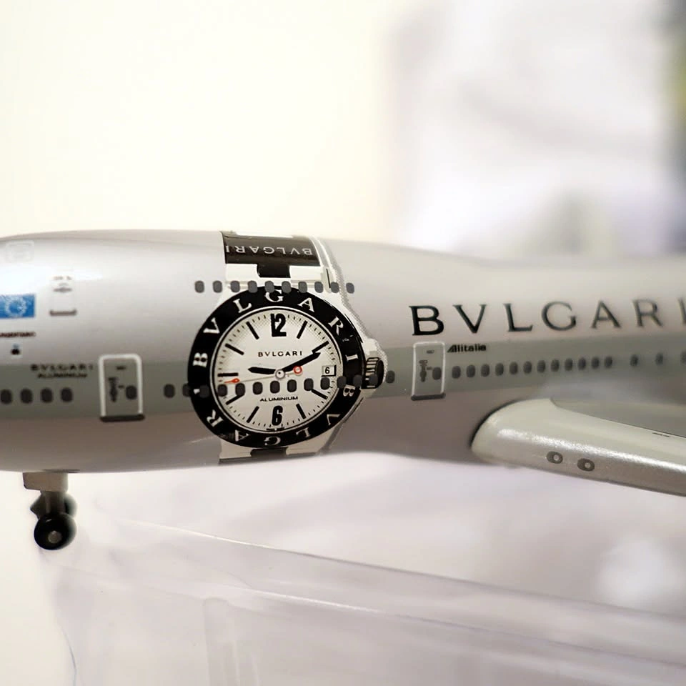 Vintage Dragon Wings Bvlgari Alitalia B747-243B 1:400 Model - photo 4