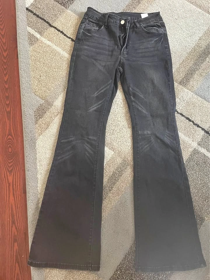 Flared jeans