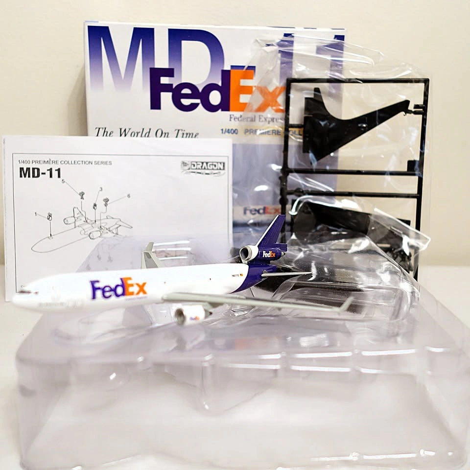 New Vintage Dragon Wings FedEx MD-11 1:400 Scale Model