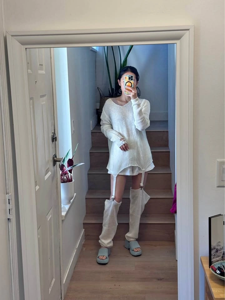 BNWT! Cream knit sweater with matching leg warmers set 🤍