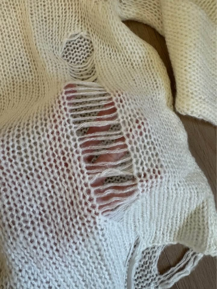 BNWT! Cream knit sweater with matching leg warmers set 🤍 - photo 3