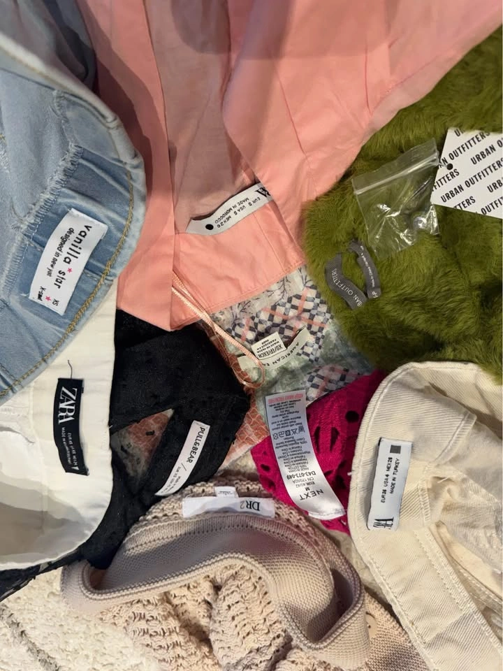 28 pieces Zara, Urban Outfitters, Pull&Bear, American Eagle Bund - photo 2