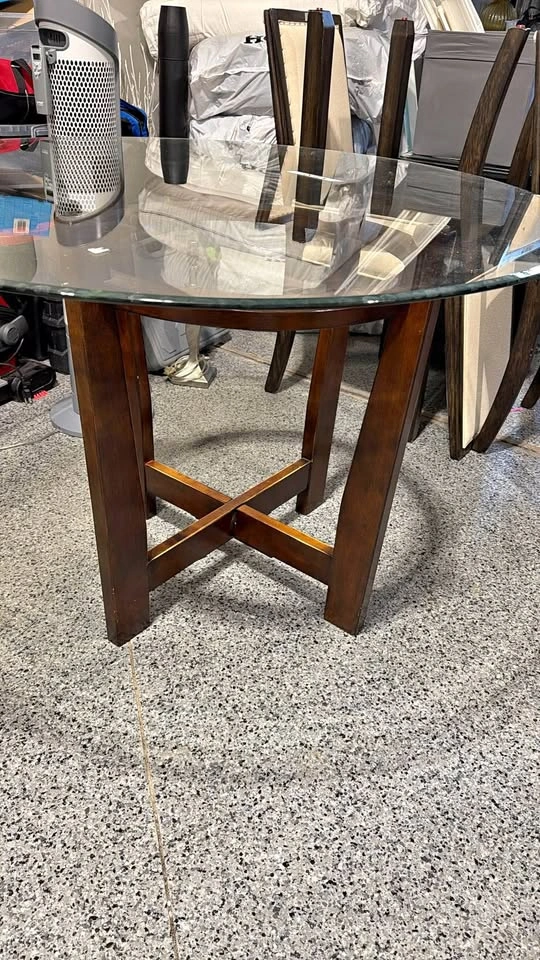 Moving out sale | Round Glass Top Dining Table