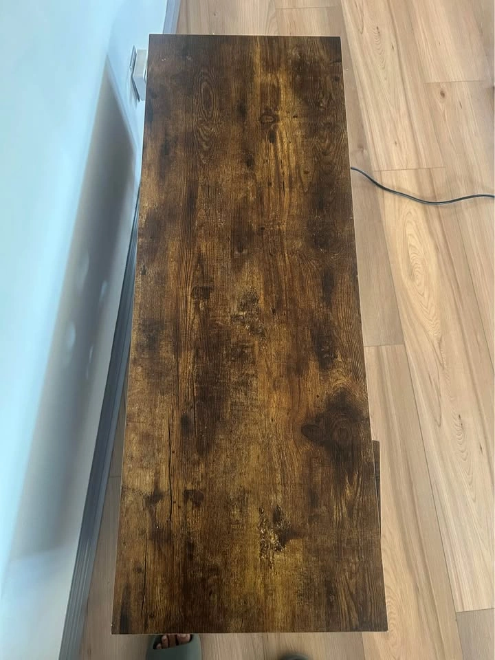 TV Table for Sale - photo 2