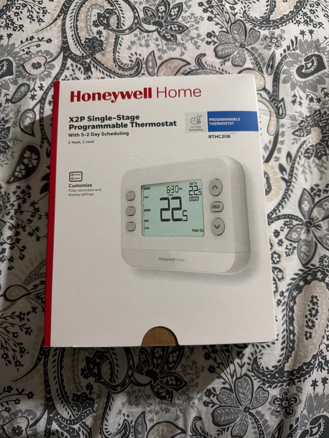 Honeywell Home X2P Programmable Thermostat