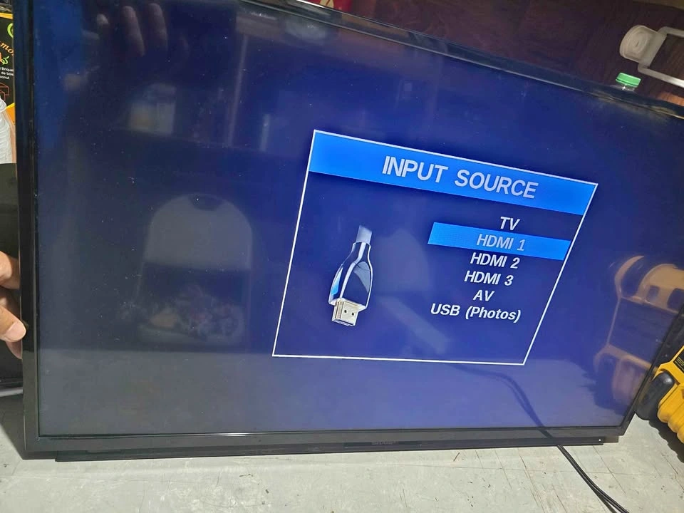 Sharp 32" LED HDTV (LC-32LB480U) – Full HD 1080p