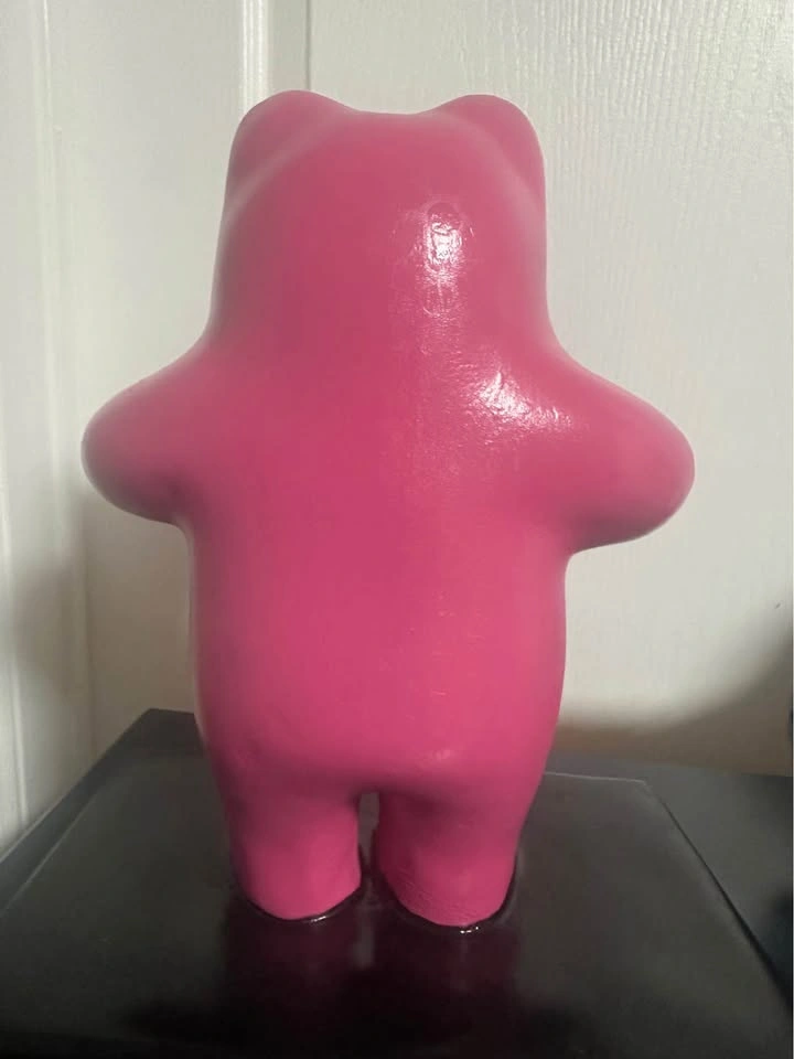 Pink Gummy Bear Statue - photo 3