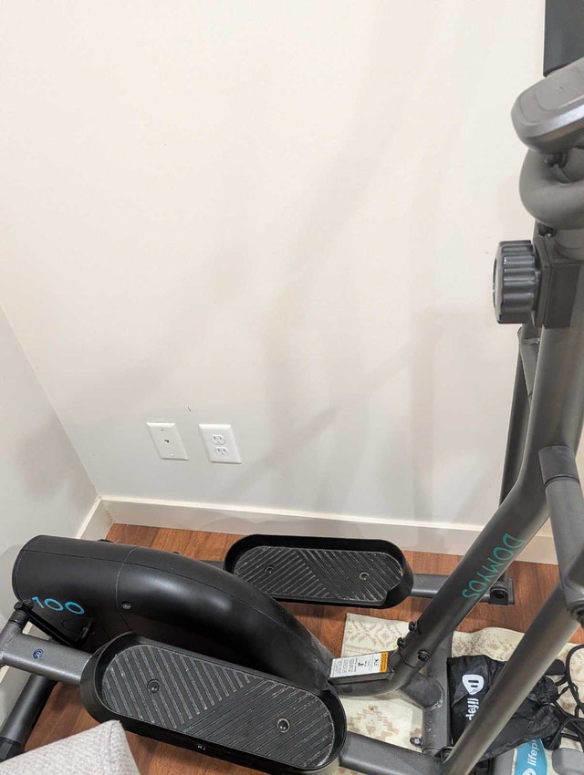Decathlon Elliptical Trainer - photo 2