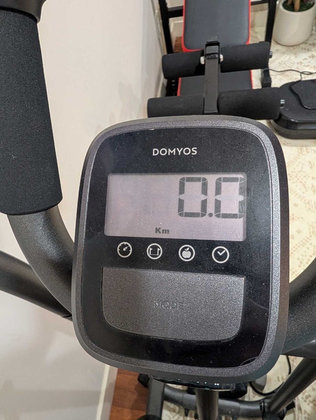 Decathlon Elliptical Trainer - photo 3