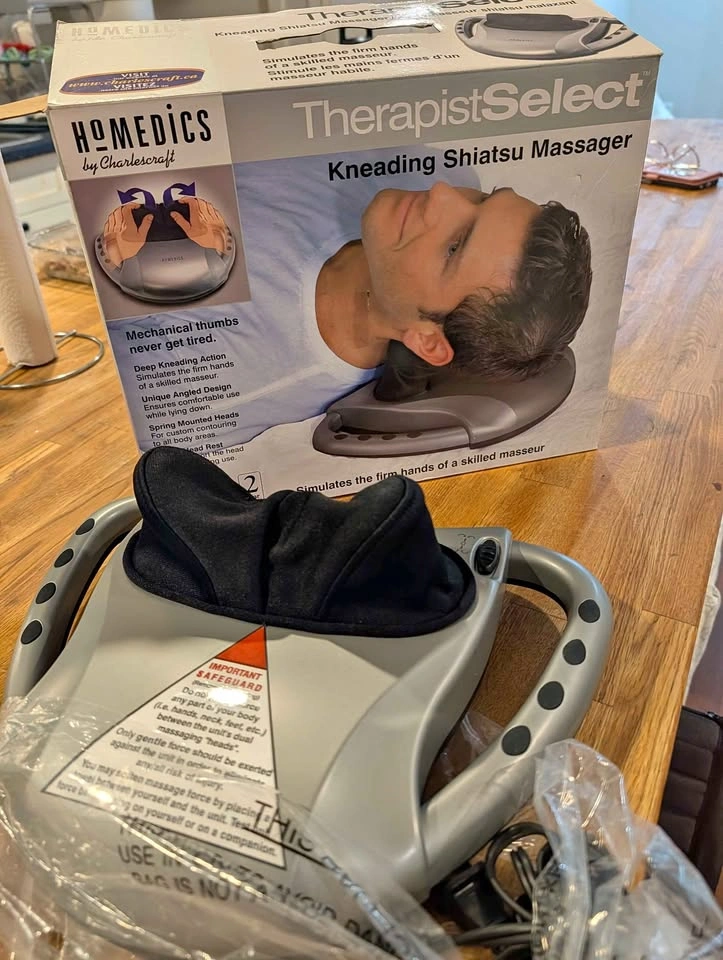 HoMedics TherapistSelect Kneading Shiatsu Massager - Like New In