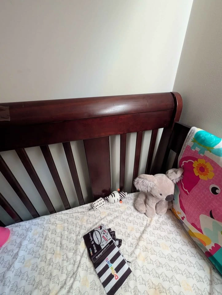Solid Wood Sleigh Baby Crib with Mattress - photo 4