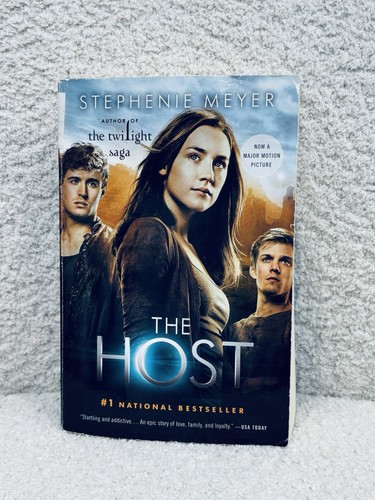 The Host by Stephenie Meyer Paperback Sci-Fi Romance Novel