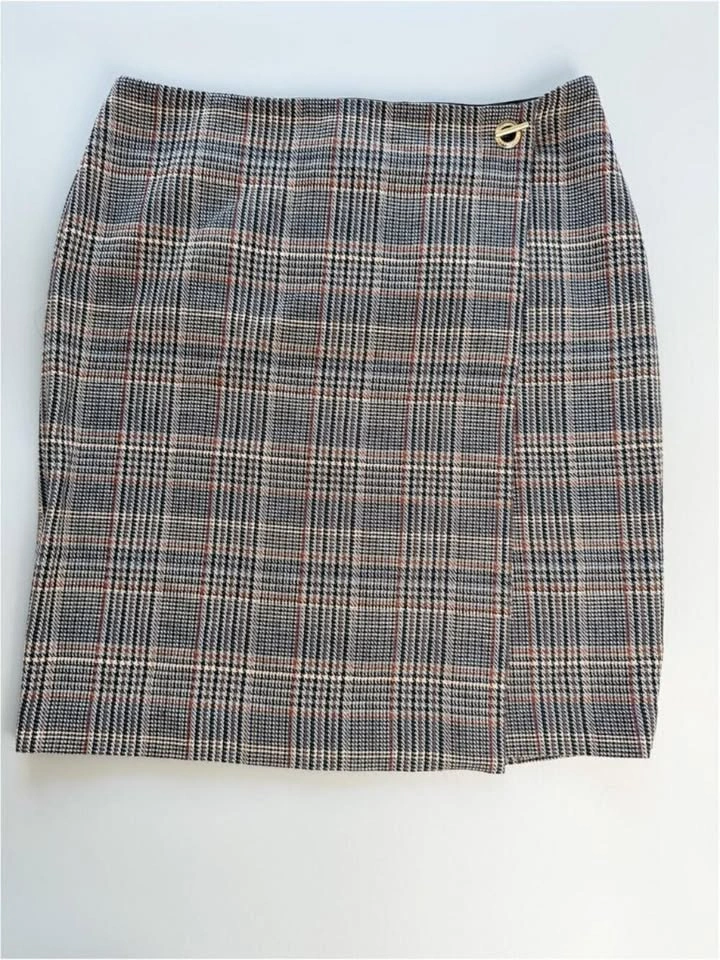 Calvin Klein Plaid Mini Skirt, Pre-Loved Wool Blend, Sz 14 - photo 2