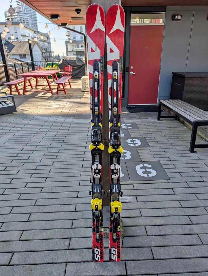 Ski 158cm waxed