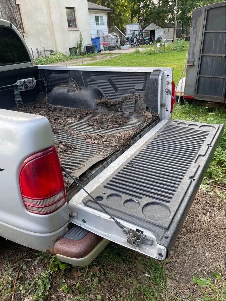 Dodge Dakota Quad Cab 4x4 (for parts) - photo 2